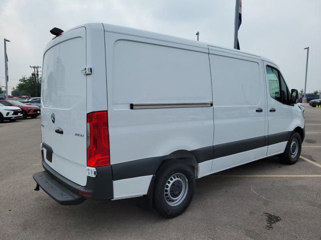 2024 Mercedes-Benz Sprinter Base