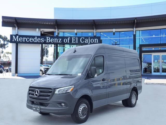 2024 Mercedes-Benz Sprinter Cargo