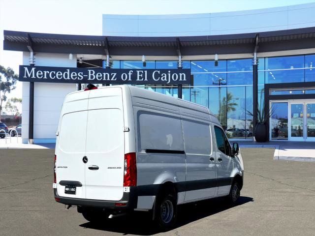 2024 Mercedes-Benz Sprinter Cargo