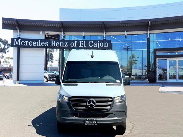 2024 Mercedes-Benz Sprinter Base