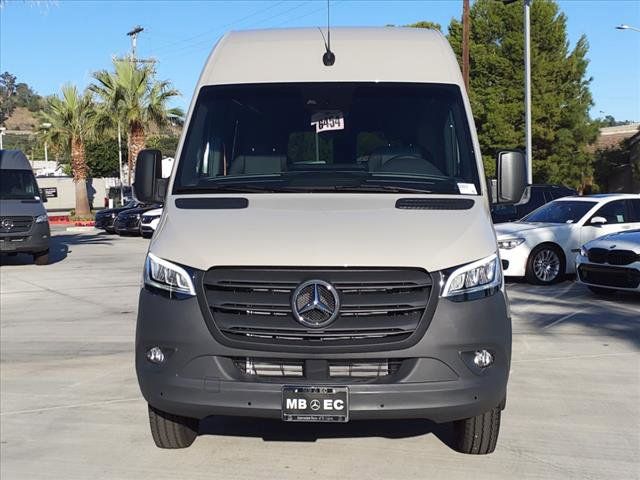 2024 Mercedes-Benz Sprinter Cargo