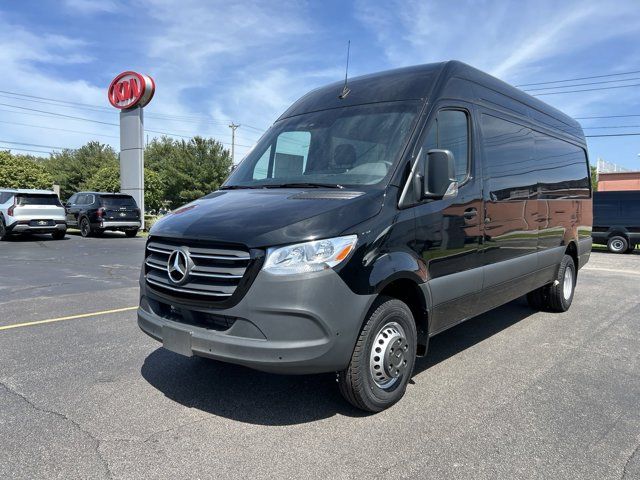 2024 Mercedes-Benz Sprinter Cargo