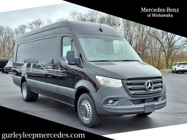 2024 Mercedes-Benz Sprinter Cargo