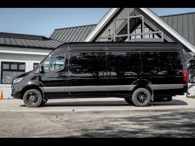 2024 Mercedes-Benz Sprinter Cargo