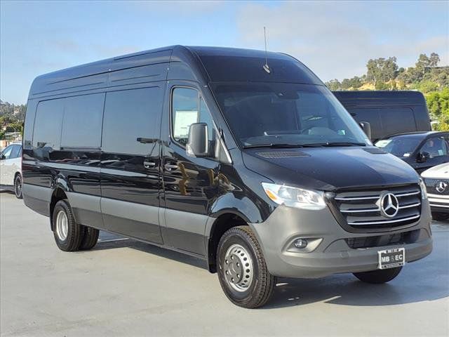 2024 Mercedes-Benz Sprinter Cargo