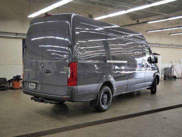 2024 Mercedes-Benz Sprinter Base