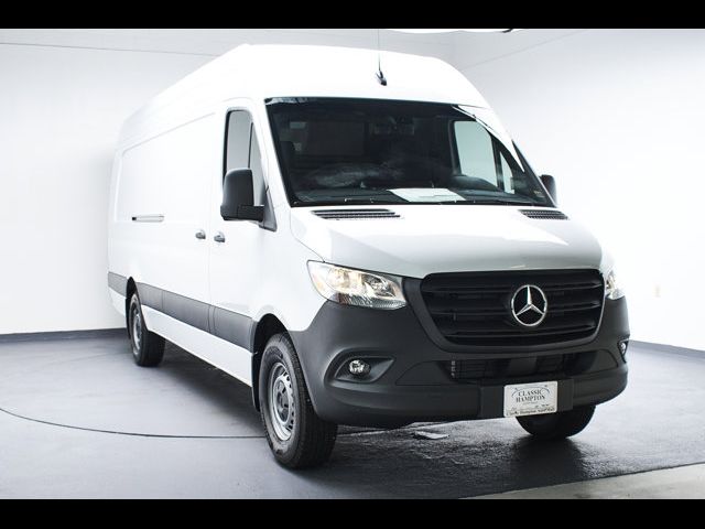 2024 Mercedes-Benz Sprinter Cargo