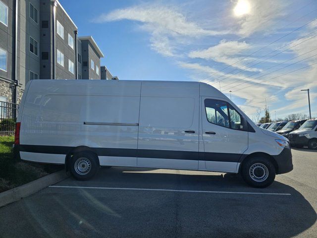 2024 Mercedes-Benz Sprinter Cargo