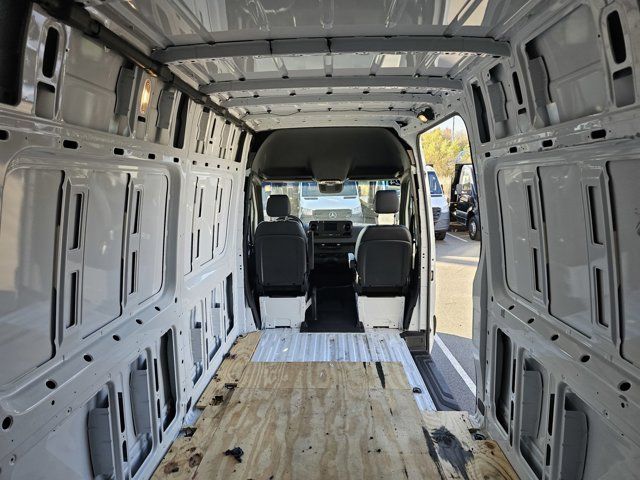 2024 Mercedes-Benz Sprinter Cargo