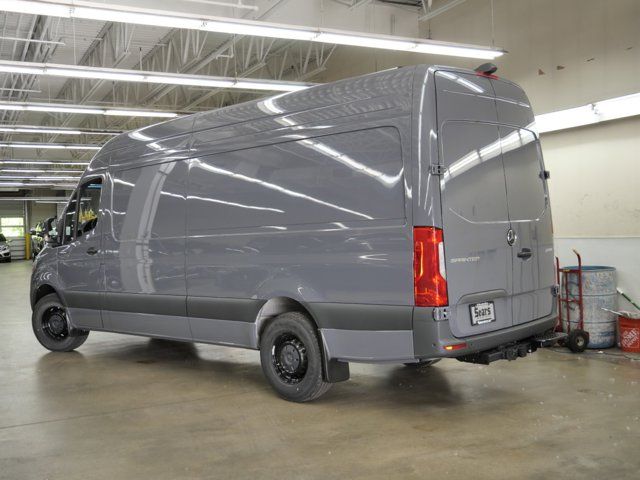 2024 Mercedes-Benz Sprinter Base