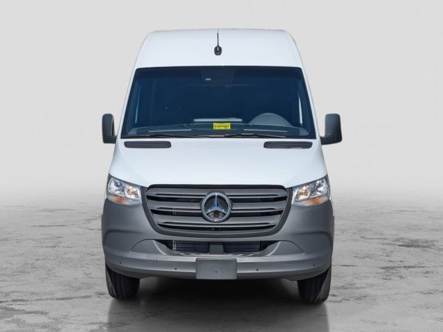 2024 Mercedes-Benz Sprinter Base