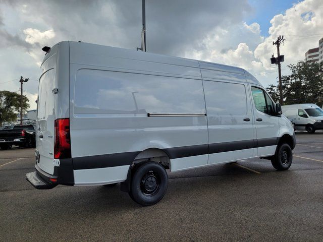 2024 Mercedes-Benz Sprinter Base