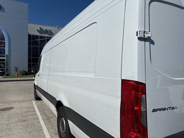 2024 Mercedes-Benz Sprinter Cargo