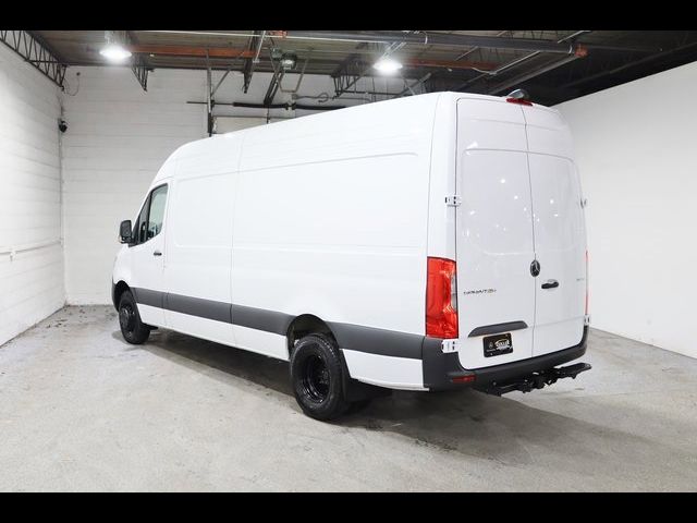 2024 Mercedes-Benz Sprinter Cargo