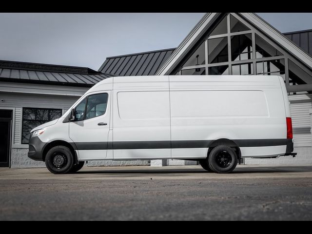 2024 Mercedes-Benz Sprinter Cargo