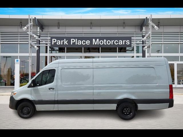 2024 Mercedes-Benz Sprinter Cargo