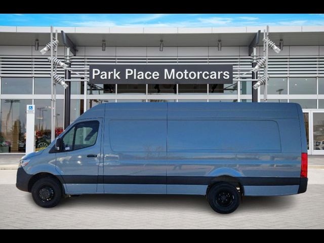 2024 Mercedes-Benz Sprinter Cargo