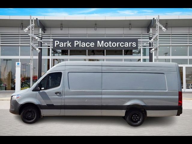 2024 Mercedes-Benz Sprinter Cargo