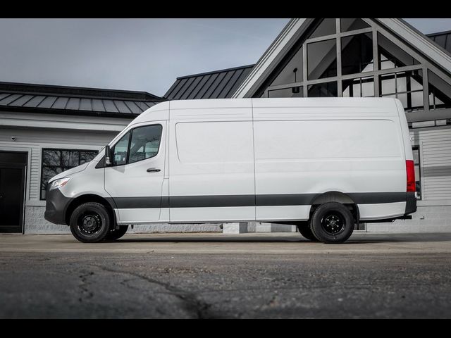 2024 Mercedes-Benz Sprinter Cargo