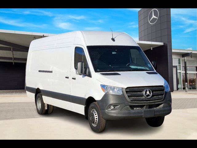 2024 Mercedes-Benz Sprinter Cargo