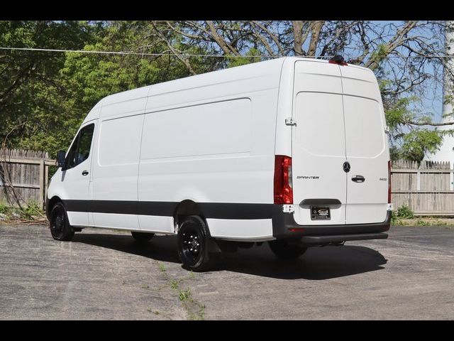 2024 Mercedes-Benz Sprinter Cargo