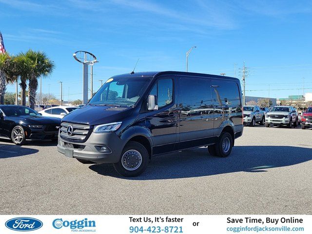 2024 Mercedes-Benz Sprinter Cargo