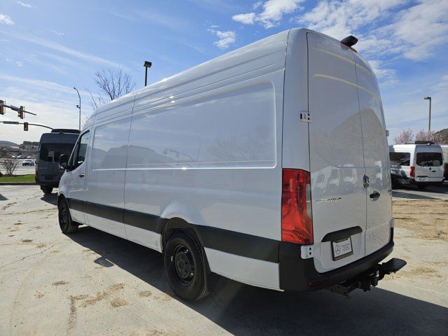 2024 Mercedes-Benz Sprinter Base