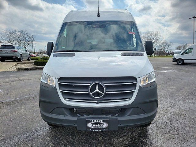 2024 Mercedes-Benz Sprinter Base