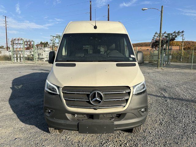 2024 Mercedes-Benz Sprinter Crew