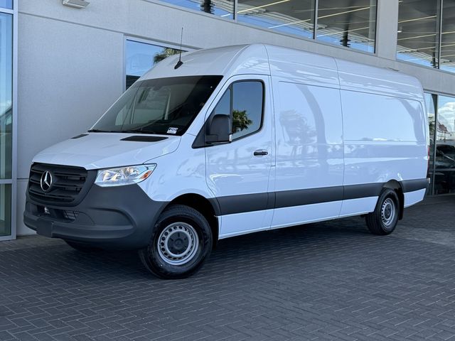 2024 Mercedes-Benz Sprinter Base