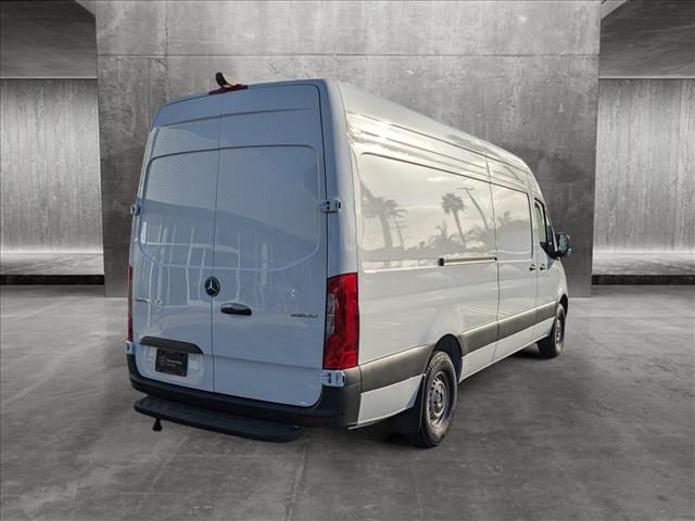 2024 Mercedes-Benz Sprinter Base