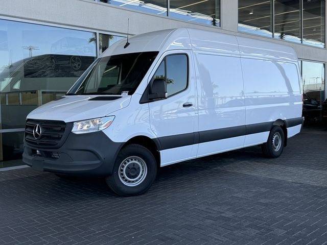 2024 Mercedes-Benz Sprinter Base