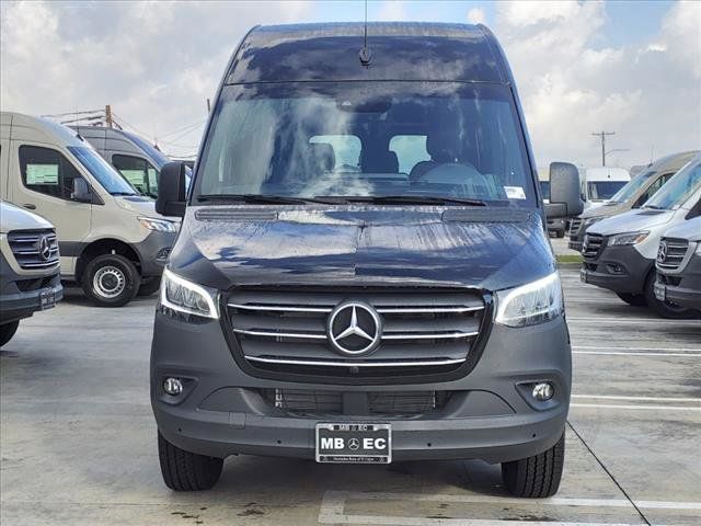 2024 Mercedes-Benz Sprinter Base