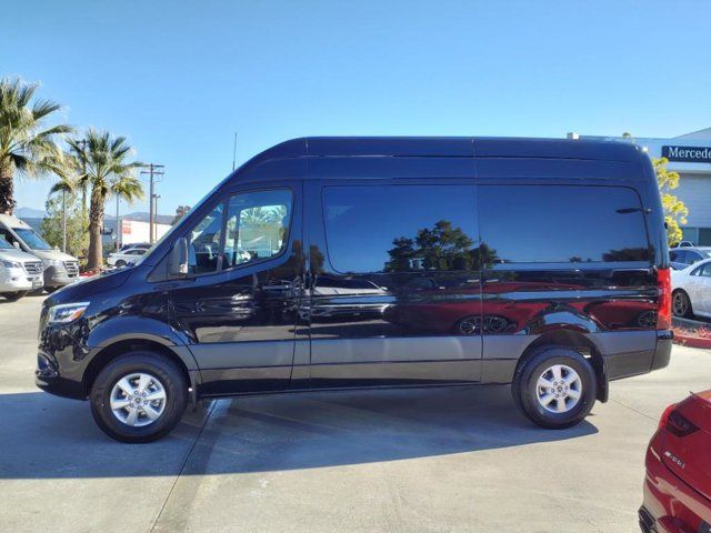 2024 Mercedes-Benz Sprinter Base