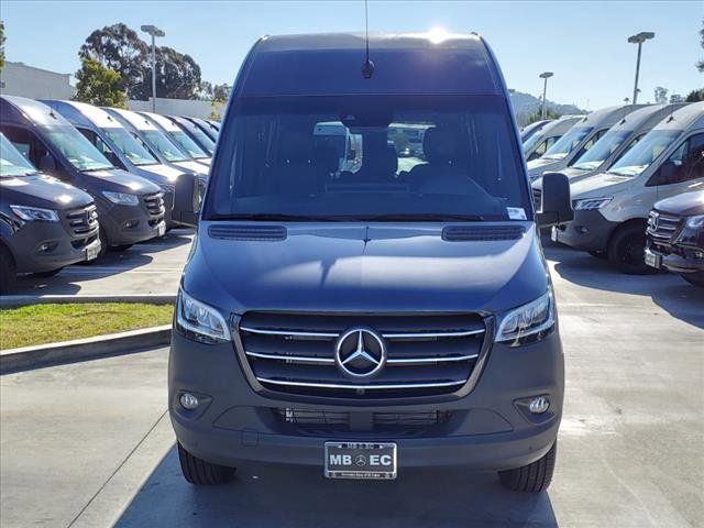 2024 Mercedes-Benz Sprinter Base