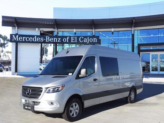 2024 Mercedes-Benz Sprinter Base