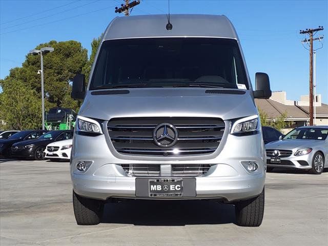 2024 Mercedes-Benz Sprinter Base