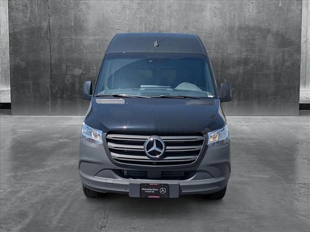 2024 Mercedes-Benz Sprinter Passsenger