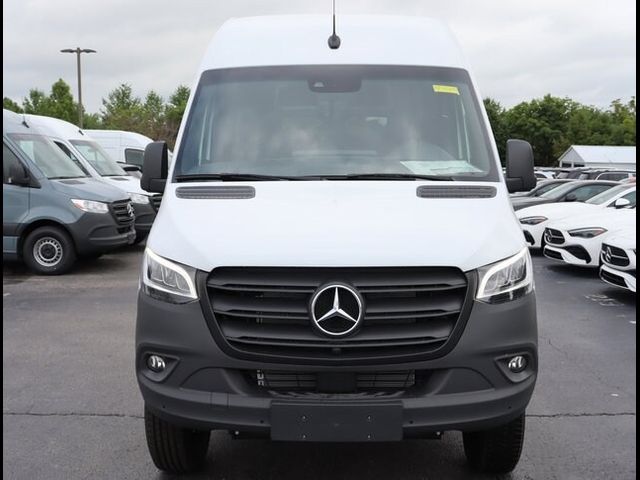 2024 Mercedes-Benz Sprinter Passsenger