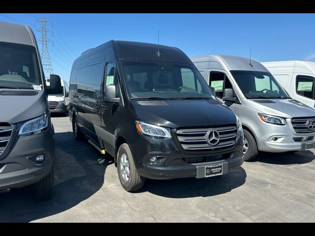 2024 Mercedes-Benz Sprinter Passsenger