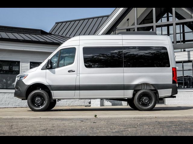 2024 Mercedes-Benz Sprinter Passsenger