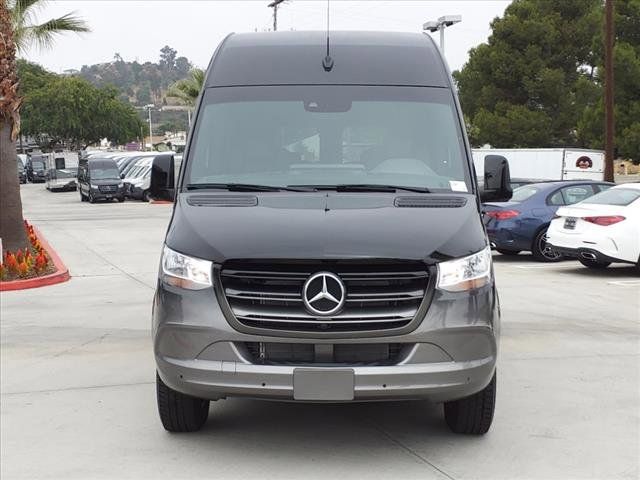 2024 Mercedes-Benz Sprinter Passsenger