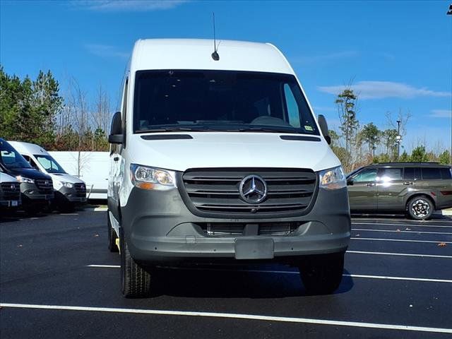 2024 Mercedes-Benz Sprinter Passsenger