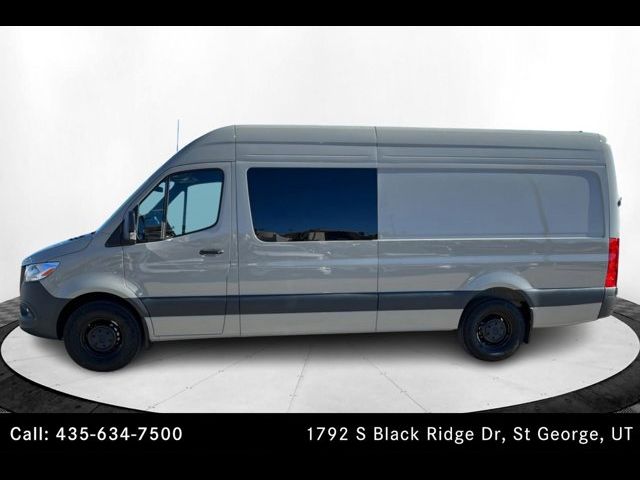 2024 Mercedes-Benz Sprinter Base