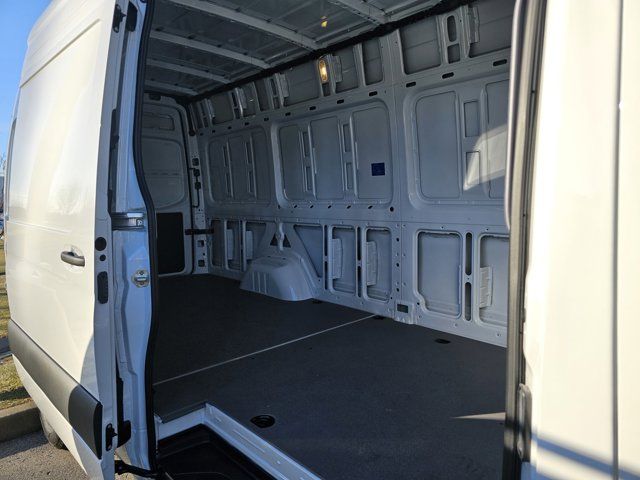 2024 Mercedes-Benz eSprinter Cargo Van Base