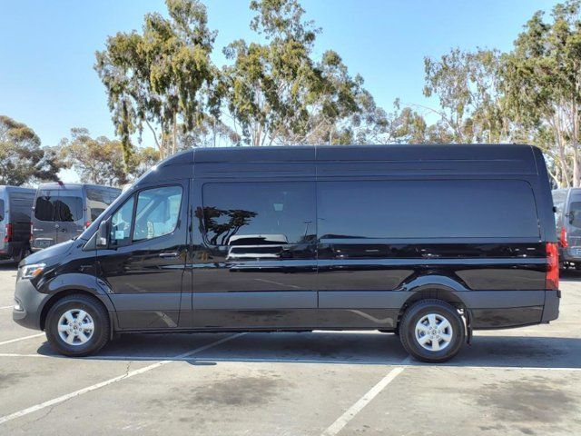 2024 Mercedes-Benz eSprinter Cargo Van Base