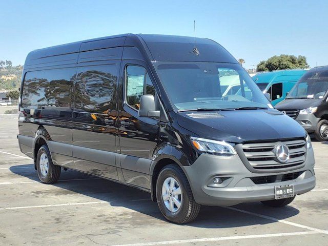 2024 Mercedes-Benz eSprinter Cargo Van Base