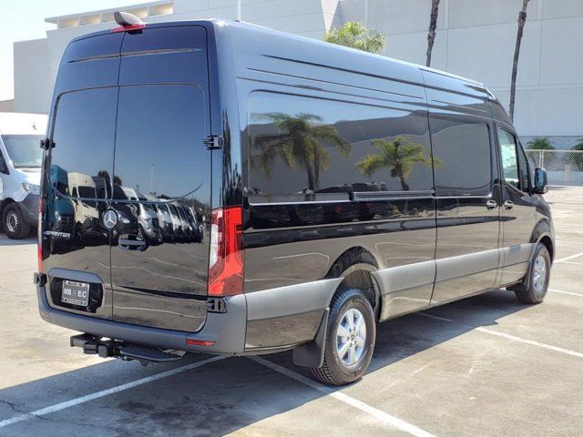 2024 Mercedes-Benz eSprinter Cargo Van Base