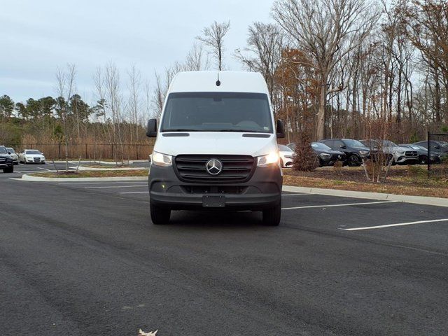2024 Mercedes-Benz eSprinter Cargo Van Base