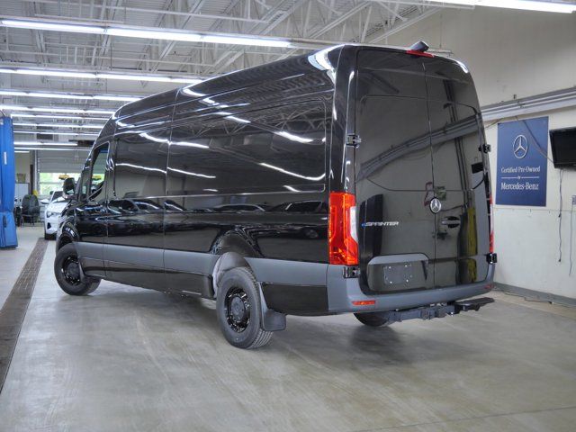 2024 Mercedes-Benz eSprinter Cargo Van Base